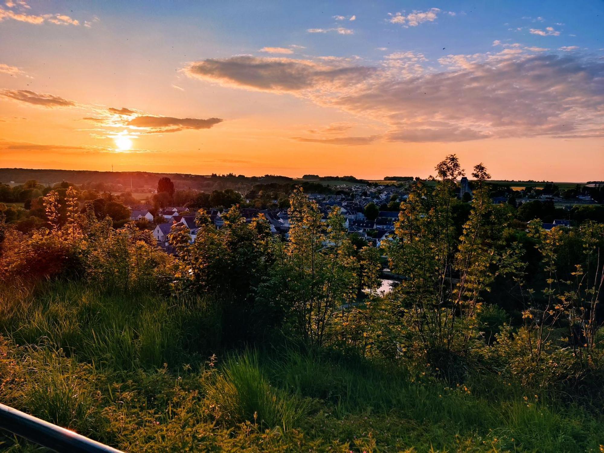 Halte Douillette Au Coeur De La Ville Châteaudun Exteriör bild